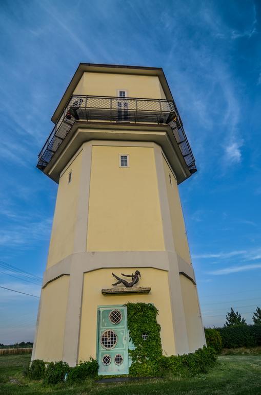 Art Tower *